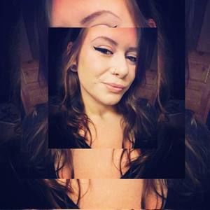 Meet your Posher, April